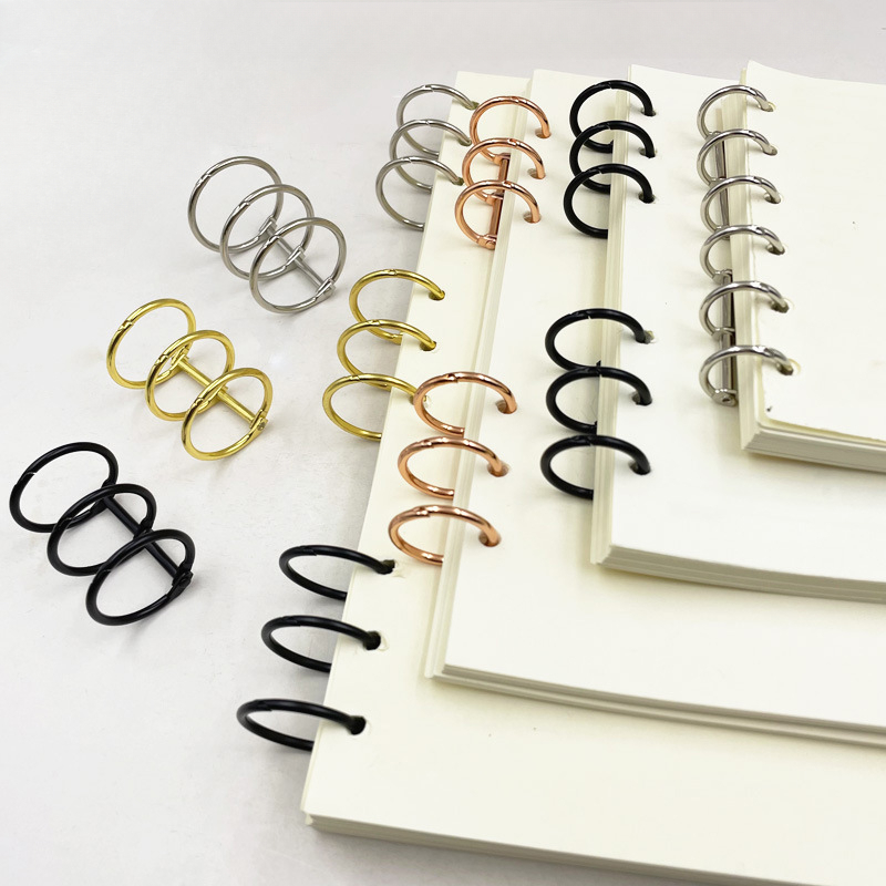 Binder Clip Assorted - ノートブックアルバム、金属製ブックリング、ファイル、紙、スクラップブック、バインダー、クリップ、文房具用のルーズリーフバインダー、セットあたり2個
