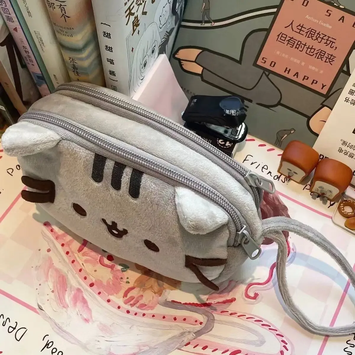かわいいプシーンの太った猫の漫画ペンケース、大容量学生文房具 - Stationery Supplier のレビューと価格